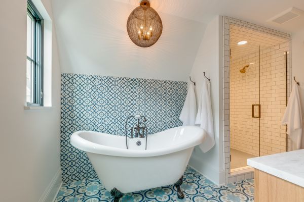 Clawfoot Tub Installation in Highland